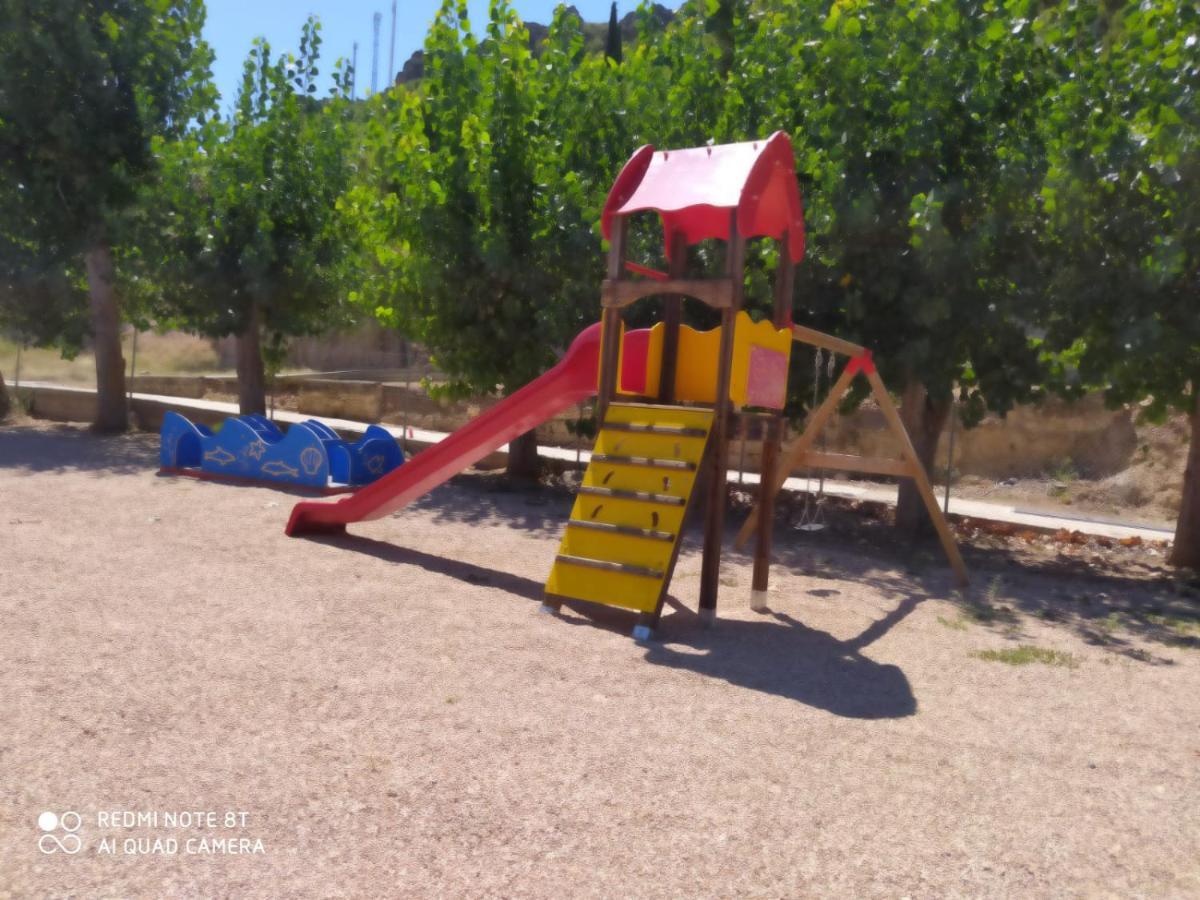 Apartamentos Rurales La Posada De Donato นูเอวาลอส ภายนอก รูปภาพ