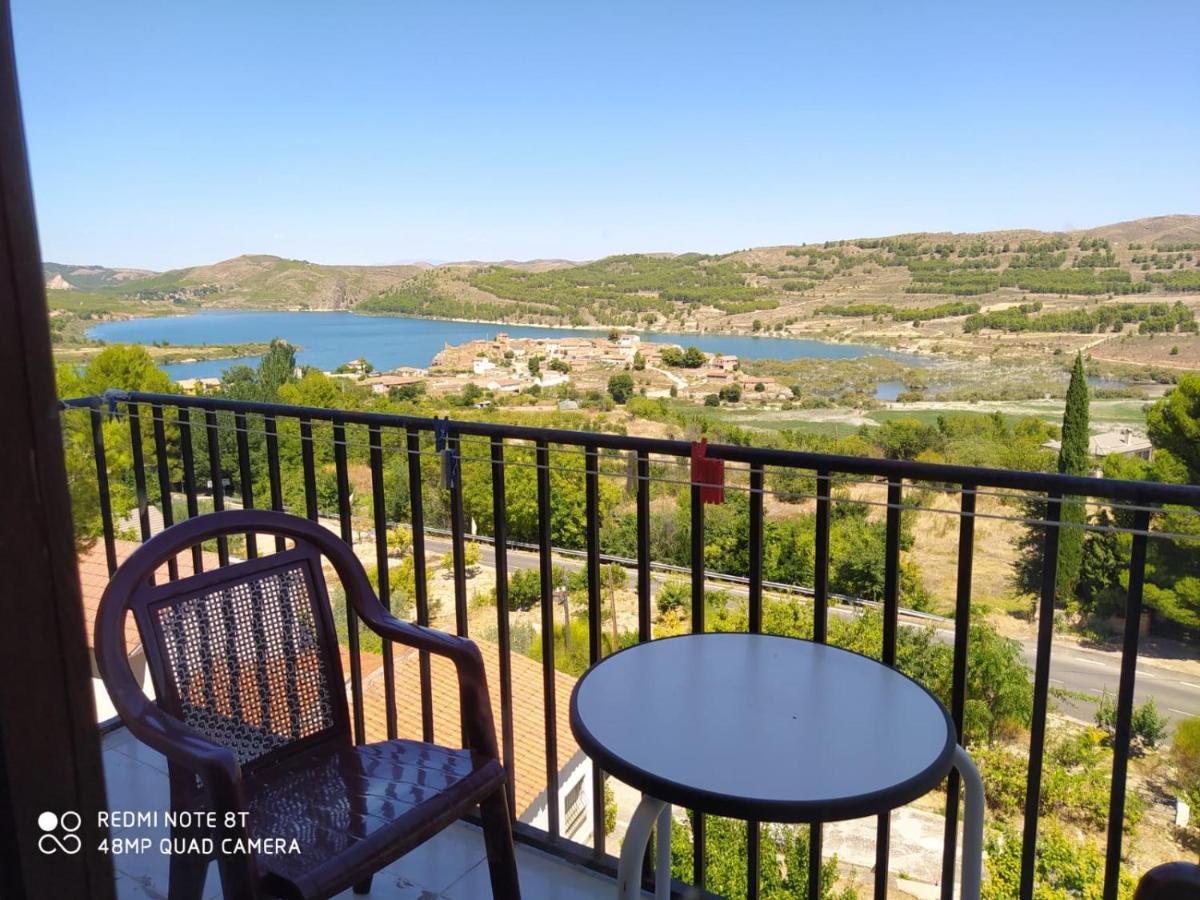 Apartamentos Rurales La Posada De Donato นูเอวาลอส ภายนอก รูปภาพ