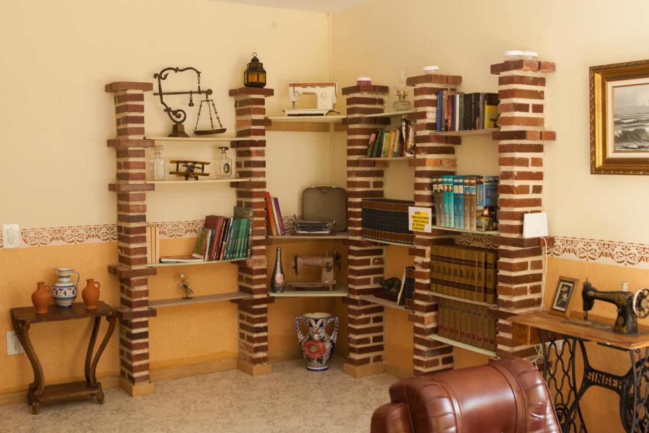 Apartamentos Rurales La Posada De Donato นูเอวาลอส ภายนอก รูปภาพ