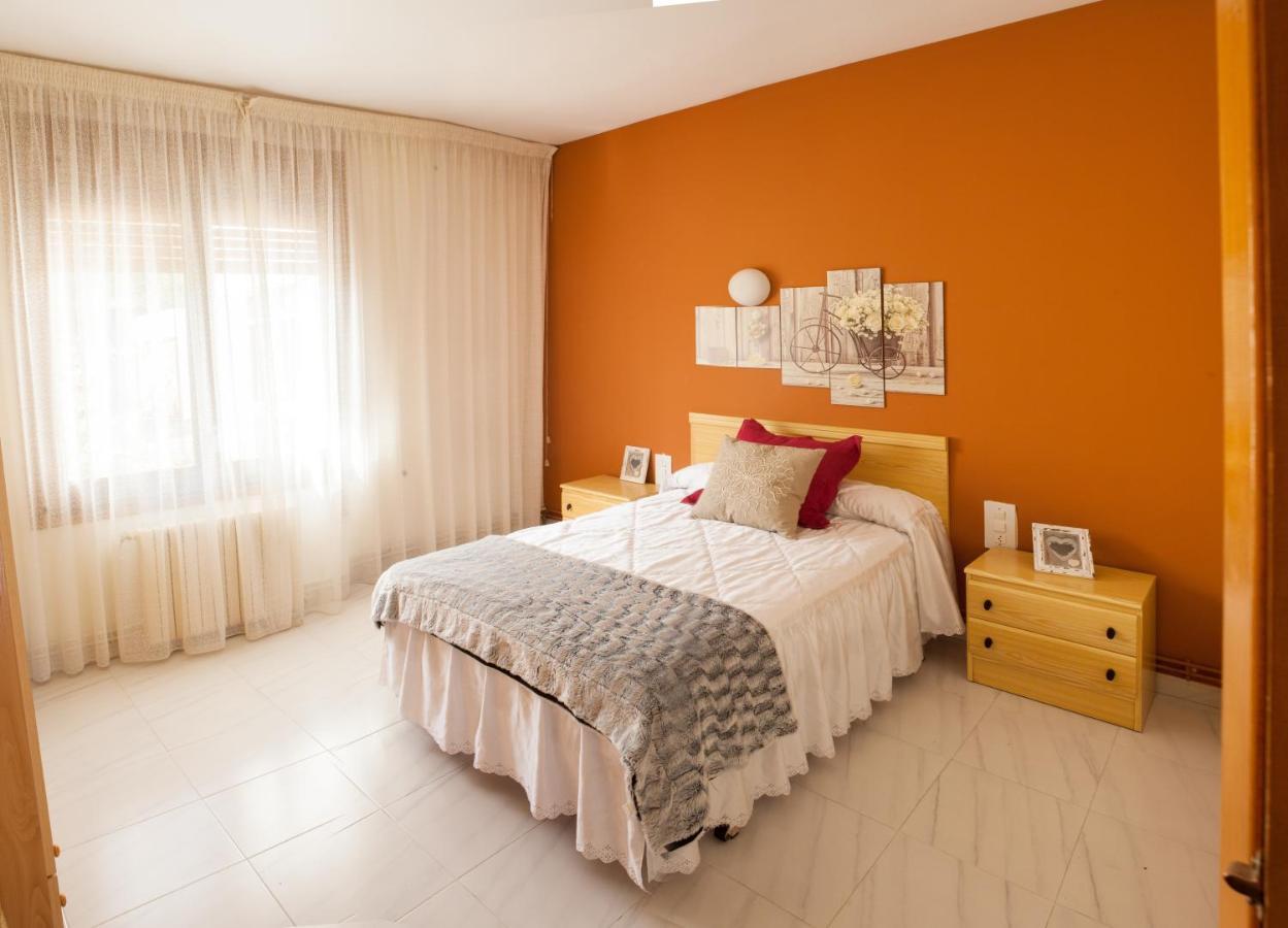 Apartamentos Rurales La Posada De Donato นูเอวาลอส ภายนอก รูปภาพ